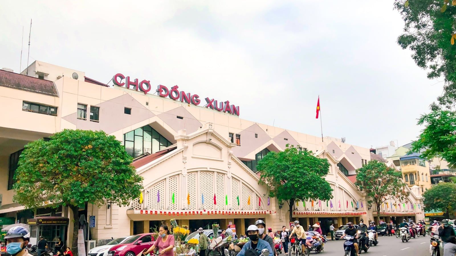Chợ Đồng Xuân